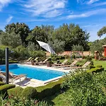 Divina Villa *