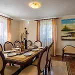 Villa Divina *