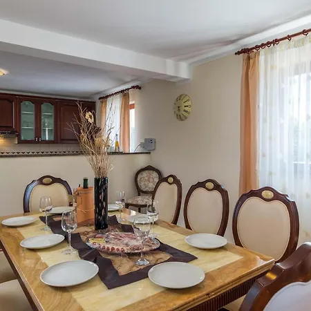 Villa Divina Šišan
