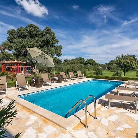 Divina Villa Šišan