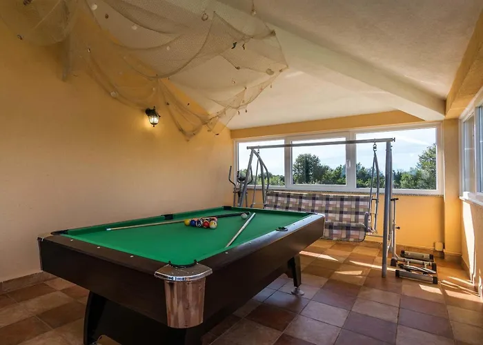 Divina Villa *