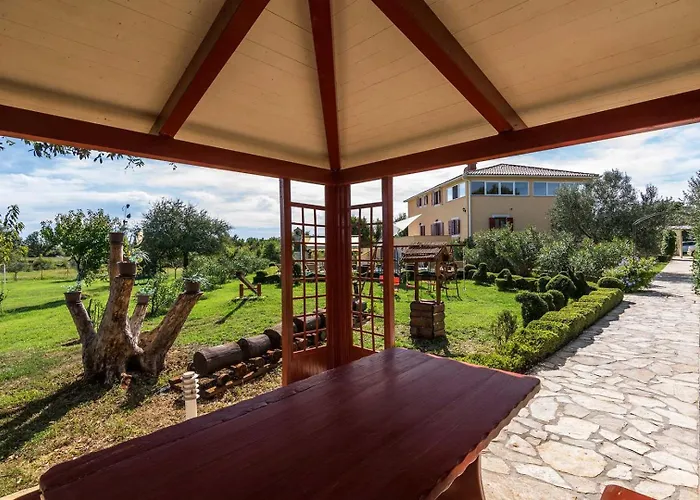 Divina Villa