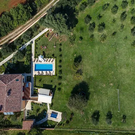 Villa Divina *