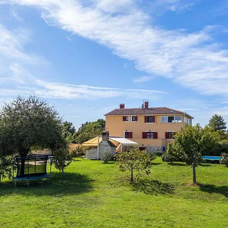 Villa Divina Sisan