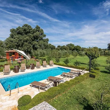 Villa Divina *
