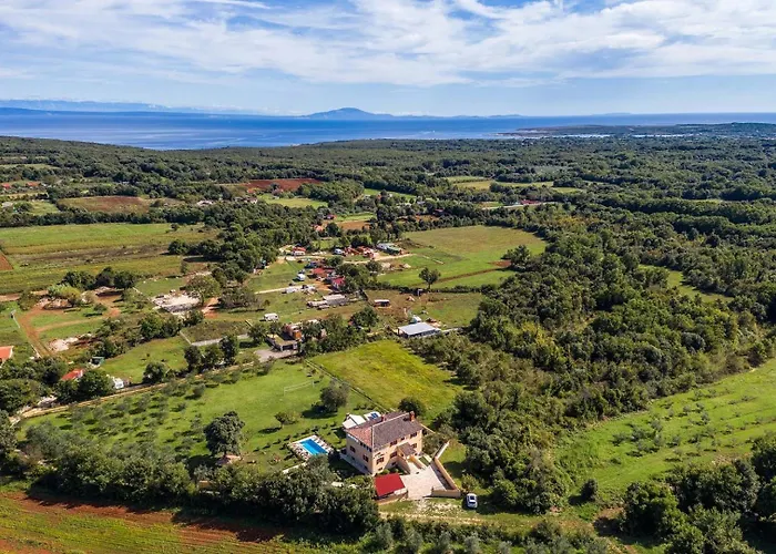 Divina 빌라 Šišan